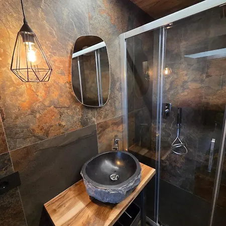 Maison Leisse Sulle Piste Con Garage